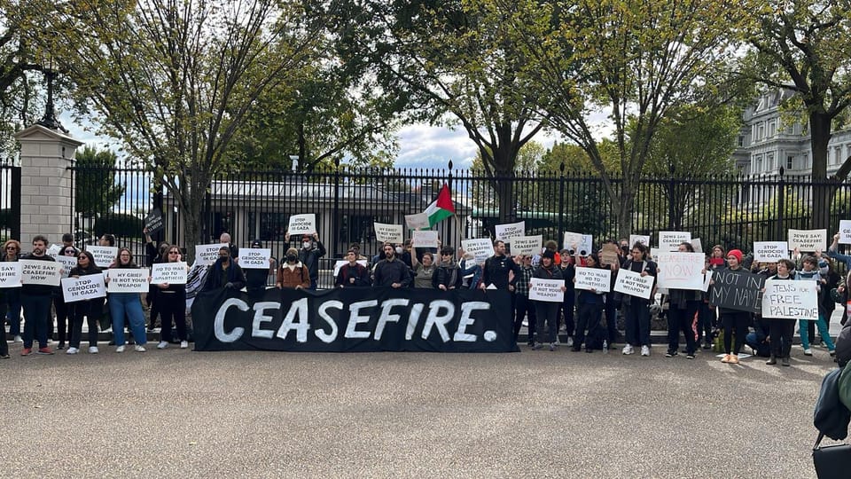 Jews Blockade the White House Demanding Ceasefire